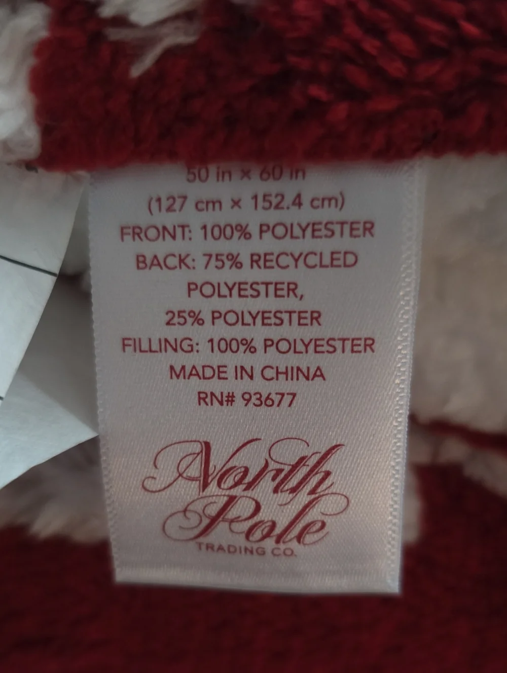 NORTH POLE FAUX MINK TO SHERPA RED AND WHITE SOFT REVERSIBLE THROW